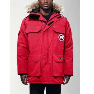 ✨SOLD!!!✨Canada Goose EXPEDITION PARKA!
